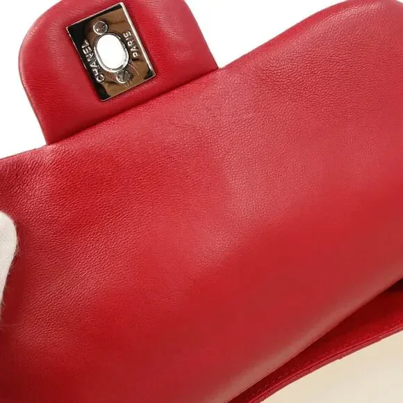 Chanel Quilted Lambskin Hula Hoop Bag Red - Picture 5 of 5